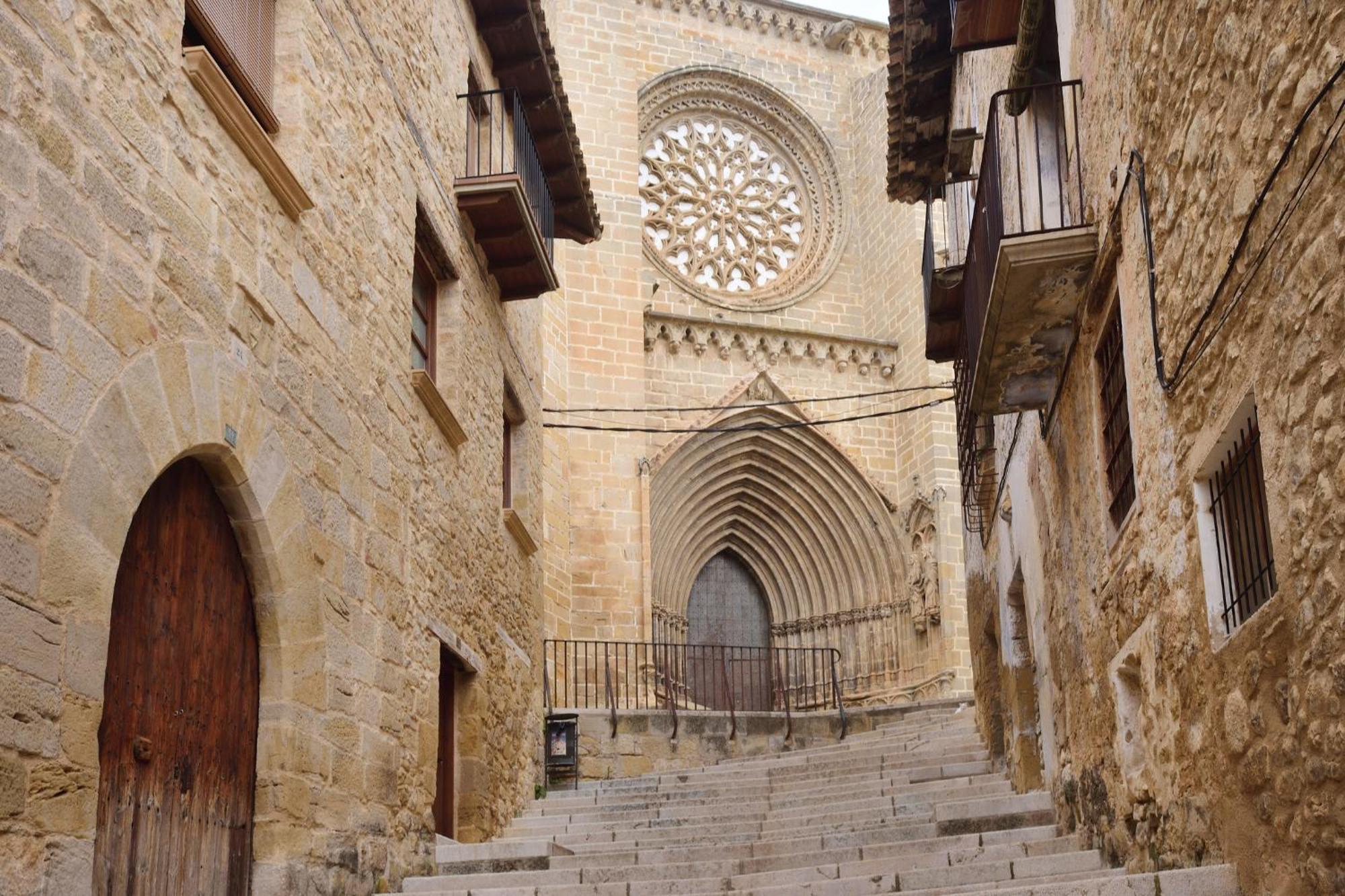 Casa Nemesio, Enclave Y Vistas Excepcionales Lägenhet Valderrobres Exteriör bild